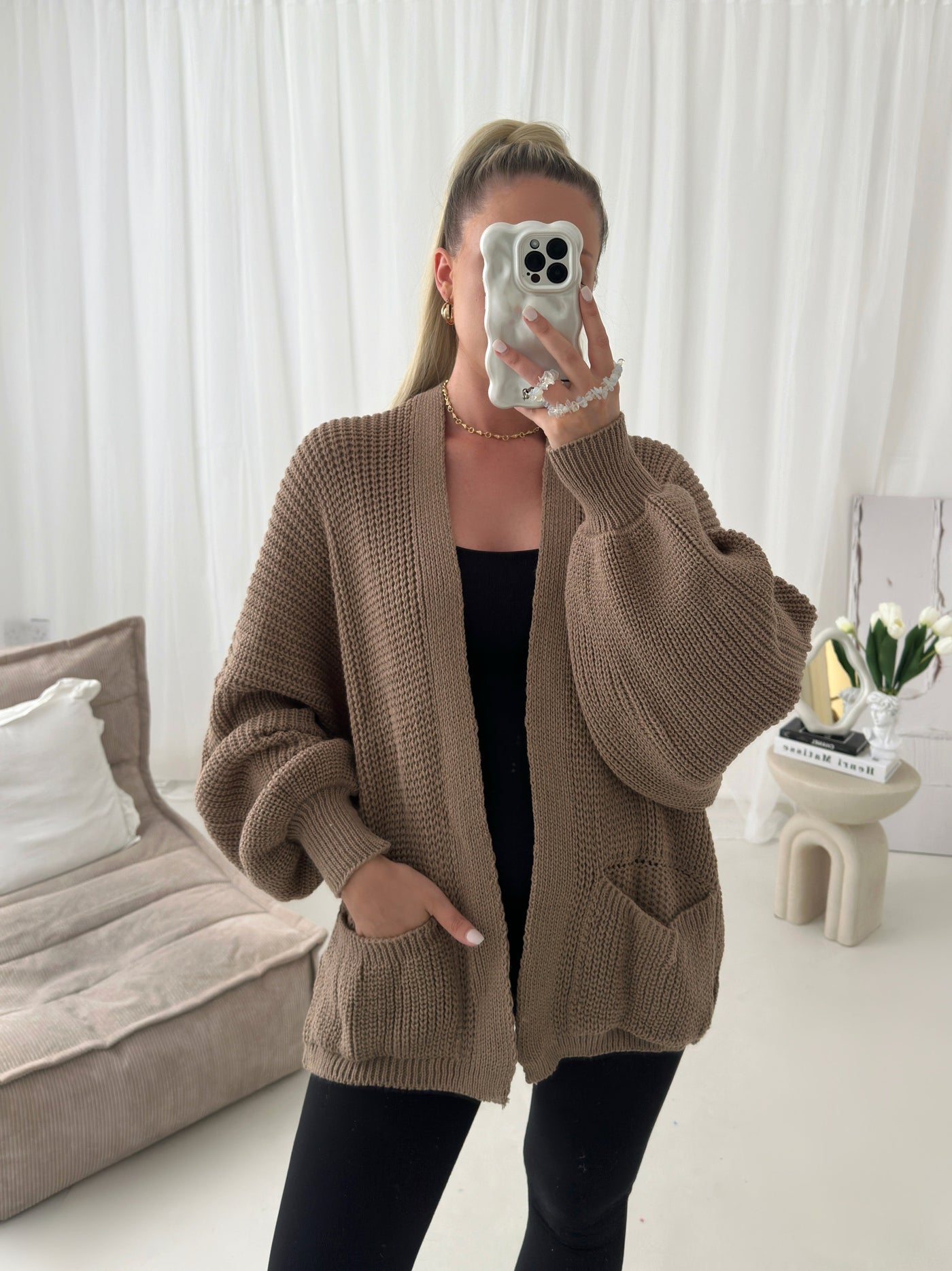 Paris - Sleeved Cardigan