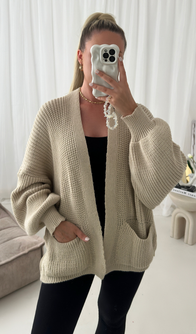 Paris - Sleeved Cardigan